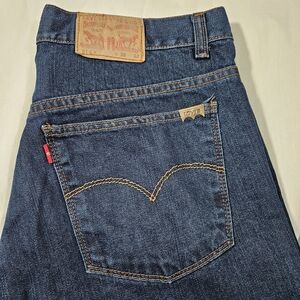 Vintage Levi's Men's 514 Straight Leg Jeans Dark Wash Denim Made In USA W32 L3